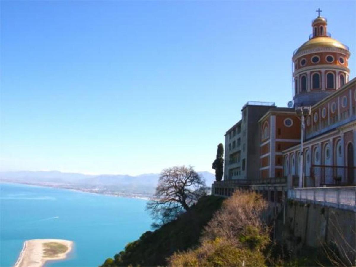 Vacanze Al Mare Casa Patrizia Terme Vigliatore Exterior foto